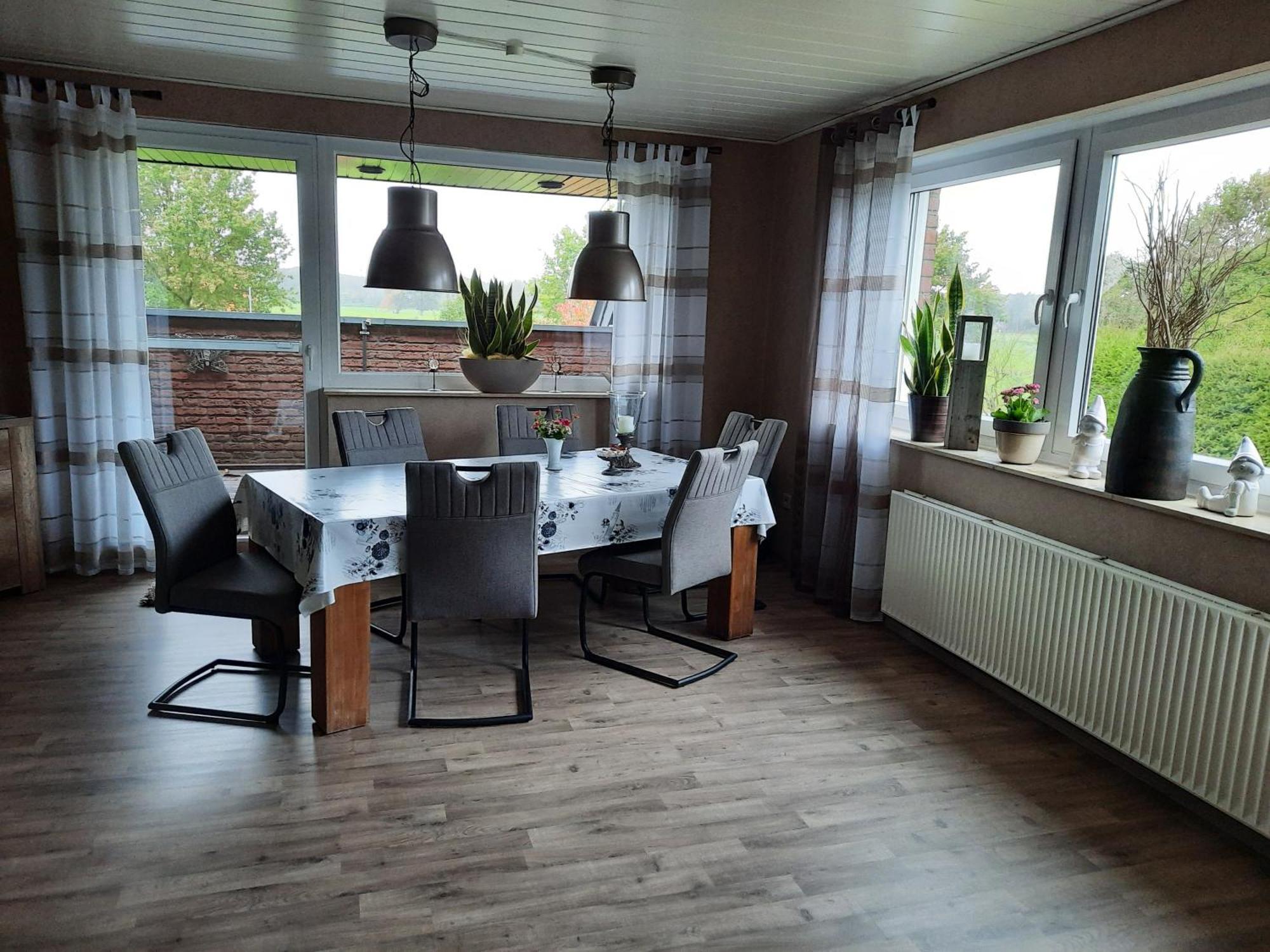 Ferienwohnung Van Den Berg Rees Exterior foto